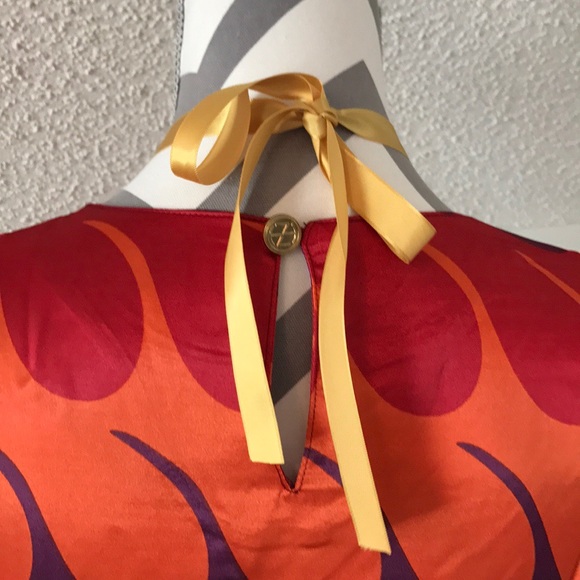 🚨CLOSET CLOSING🚨 Tracy Negoshian Red/Orange/Purple Shift Dress - Picture 5 of 6